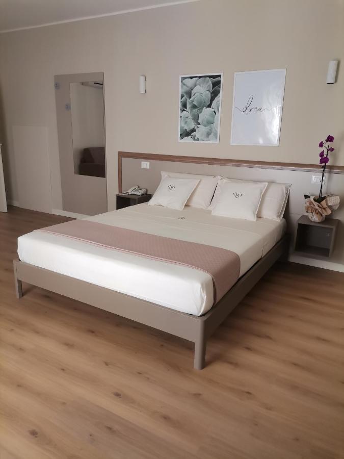 Dimora Donna Dora - Albergo Diffuso San Martino in Pensilis Экстерьер фото
