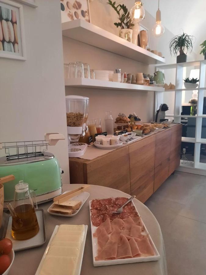 Dimora Donna Dora - Albergo Diffuso San Martino in Pensilis Экстерьер фото